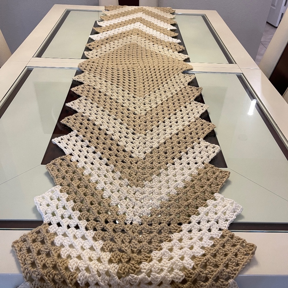 Table runner